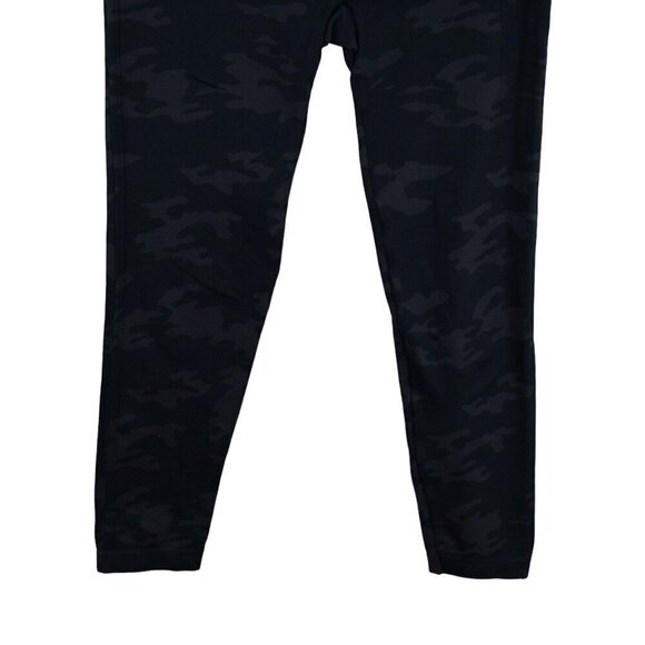 NWOT Spanx Look At Me Now Seamless Leggings‎ Camo Size XL - Picture 6 of 9